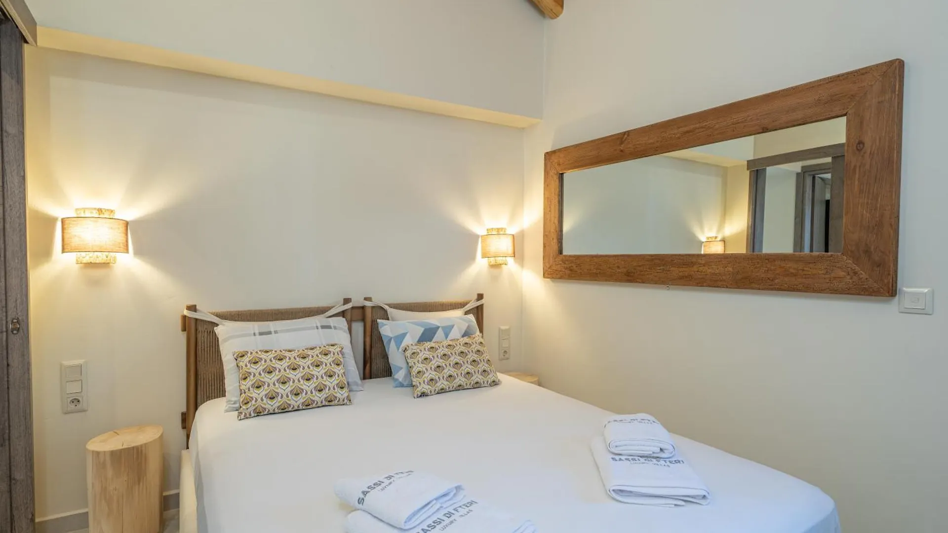 Sassi Di Fteri Villas Kardhakata