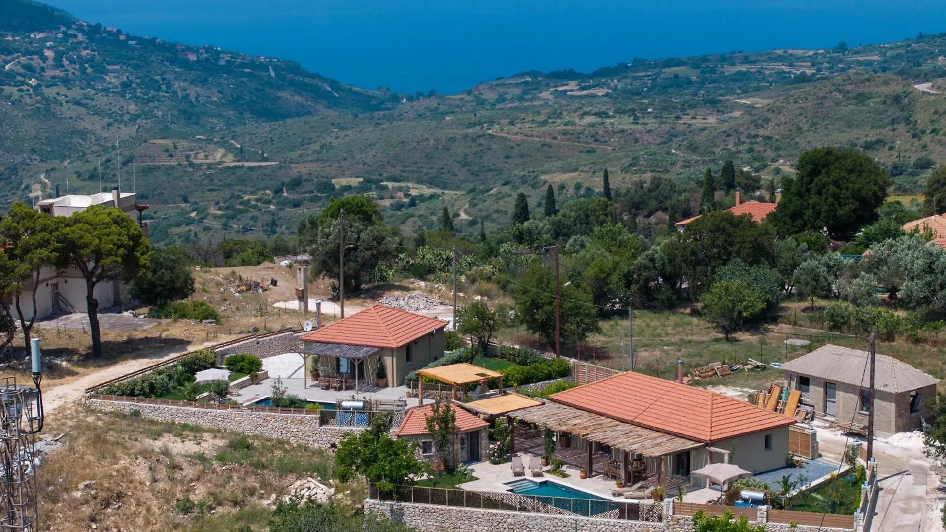Sassi Di Fteri Villas Kardhakata